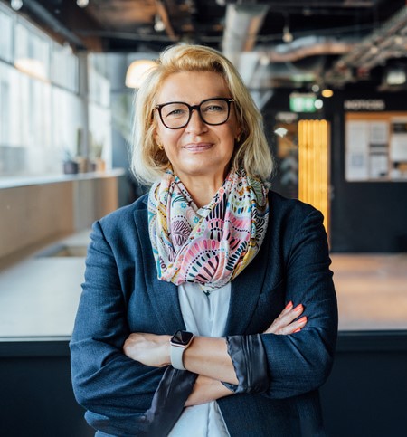 Professor Sheila Widnall from the Massachusetts institute of tecnology.